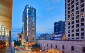 Element Austin Downtown